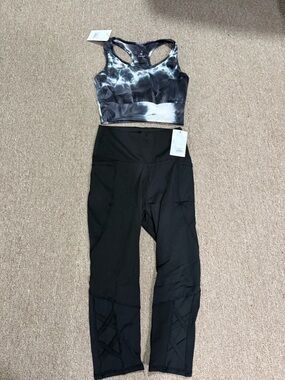 High-Waist Black Leggings with Black & White Tie-Dye Sports Bra Set SIZE S/M